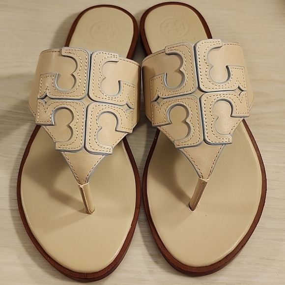 ●NEW● Jamie Full Logo Miller Symbol Sandal - Picture 1 of 9